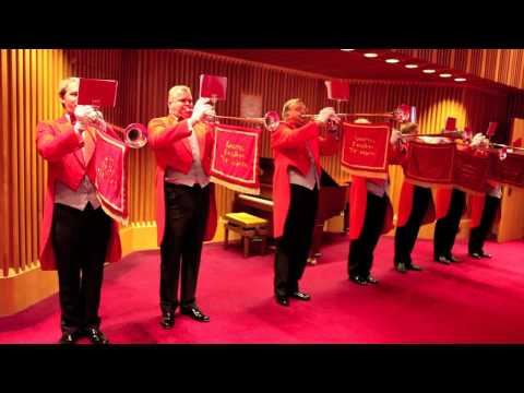 London Fanfare Trumpets - 'Fanfare For A Dignified Occasion' - 7 Piece Fanfare Team