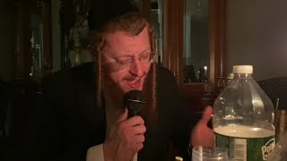 גרמן רגשי מאת אברם מרדחה שוורץ במסיבת חנוכה
