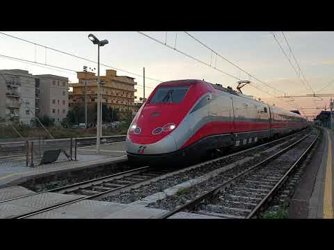 ES* FR 9534 FRECCIAROSSA Reggio di Calabria C.le - Torino Porta Nuova