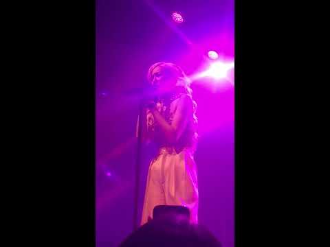 190303 Tiffany Young - “Lips on Lips” // Toronto - Lips on Lips Showcase Tour