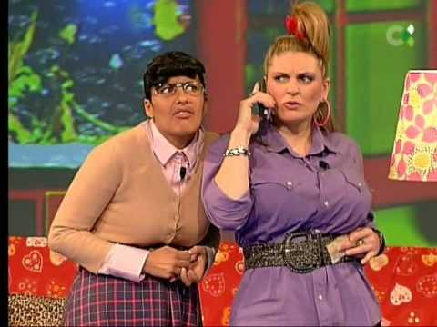 EN CLAVE DE JA 12.04.2009 - 6 - CHONA, JACINTA  Y EL BILLETE DE AVIÓN PARA LA GOMERA