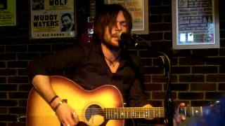 'Lonesome' 720p Mike Newsham Acoustic Guitar Session at the Ranelagh Arms Brighton.