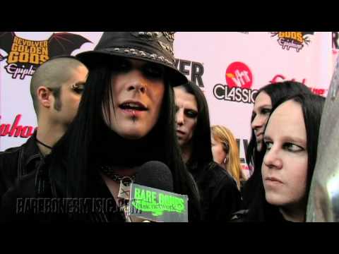 MURDERDOLLS Black Carpet Interview