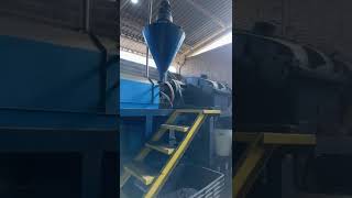 Extrusora 130mm Com Cascata de 150mm - Vídeo