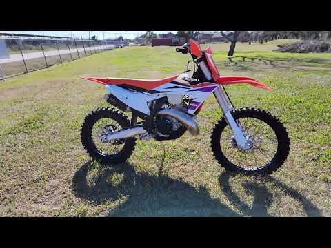 2024 KTM 300 XC in La Marque, Texas - Video 1