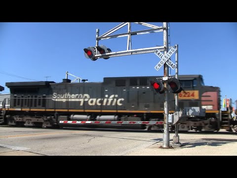 Union Pacific Freight Train - South Milwaukee