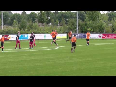 16 augustus 2013 VV De Meern B-selectie - Ipswich Town FC U17 vr 4-0 Doelpunt Tom, assist Stephan
