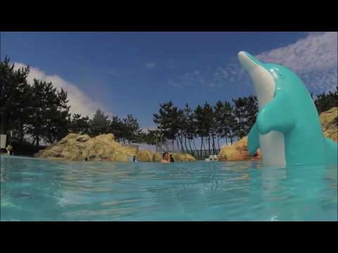 芦屋海浜公園レジャープール"アクアシアン"（福岡県）