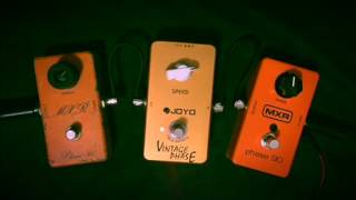 Video thumbnail for MXR Phase90 M101 vs JOYO Vintage Phase vs 1974's BUD BOX 【魔法の箱研究所】 by 魔法の箱研究所 - Stompbox Review Channel -