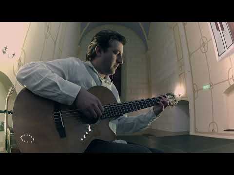 Jakub Jalůvka guitar/Denisa Chromá harp - Bransle de la Torche