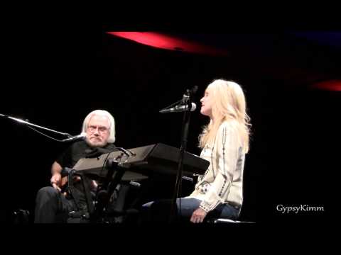Kim Carnes ~ Bette Davis Eyes (Live 5-25-2013)