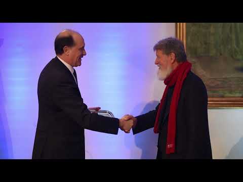 Padre Opeka: ¨Duele ver a niños con hambre¨