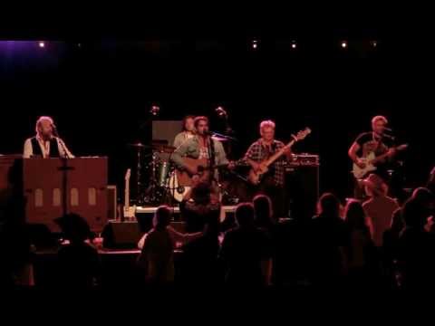 Mike and the Strangers - six days on the road - Seljord 2013