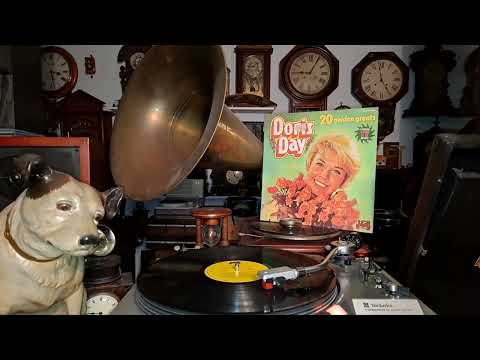 Hernando's Hideaway - Doris Day