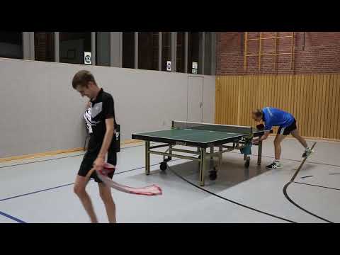 Rüter, Michael vs. Meyhöfer, Morris (5.P)| HL 22/23 | TTG 207 Ahrensb II : TTC Neuenfelde | MVI 2713