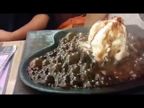Sizzling Chocolate Brownie || Vanilla Ice Cream || Hot