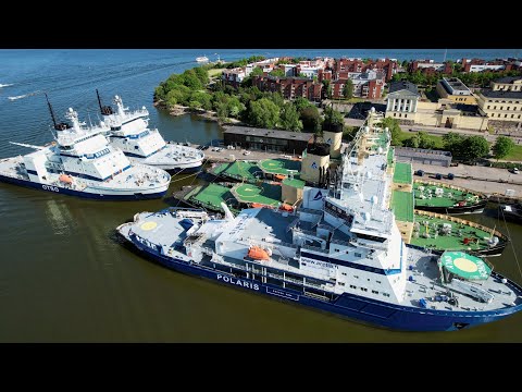 Helsinque Pohjoisranta e Katajanokka (Frota Quebra-Gelo e Catedral Uspenski), junho de 2023