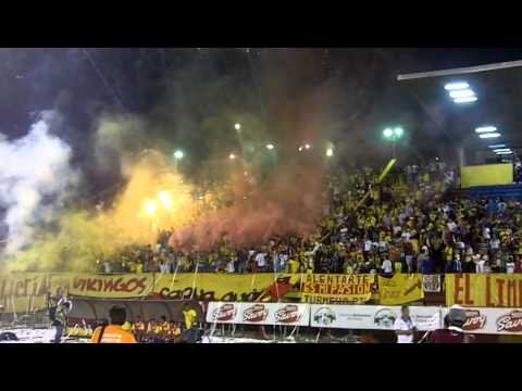 "Salida de Aragua FC y Caracas FC" Barra: Los Vikingos • Club: Aragua • País: Venezuela