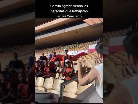 Camilo Agradece a Trabajadores por Todo |#camilo #shorts #viral #camiloyevaluna #evaluna #montaner