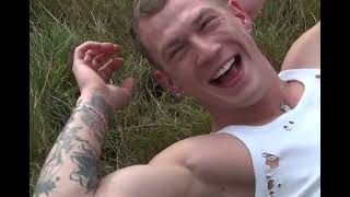 Video zu 'Kandy Paint' ansehen Video zu 'Kandy Paint' ansehen