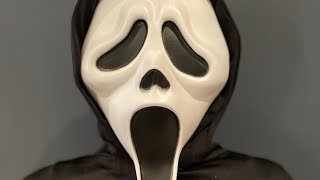 SCREAM Ghostface Demo (Spirit Halloween)