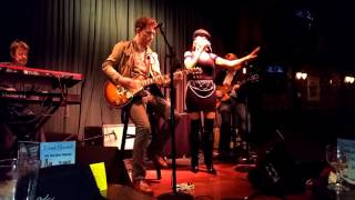 Michael Grimm & Nikki Logan - Brendans - 1/22/16 - When Something Is Wrong With My Baby