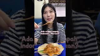 Download lagu ORANG KOREA PERTAMA KALI NYOBAIN SATE PADANG mp3