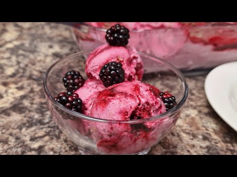 Ice cream with blackberry puree / an easy and very delicious recipe 🥣 Cooking by Ligia