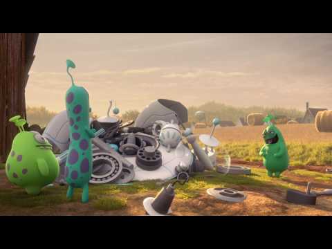 Luis And The Aliens (2018) Trailer