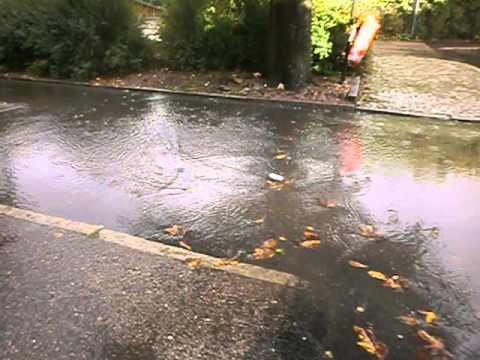 Efter skyfall i Uddevalla 25 sept  2015 kl 16:40