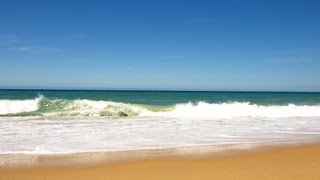 preview picture of video 'Ninety Mile Beach at Lakes Entrance, Australia'