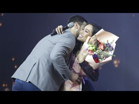 Rachelle Ann Go's handsome husband Martin napaiyak sa concert 💕