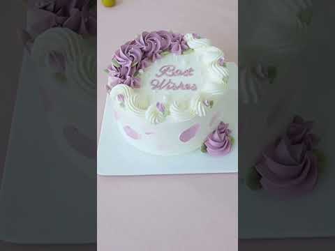 Simple Beautiful Cake Decoration #cake #cakedecorating #cakedesign #cakes #cakeideas