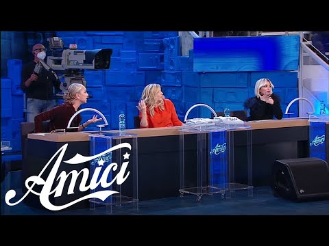 Amici 20 - Alessandra Celentano e Lorella Cuccarini in disaccordo