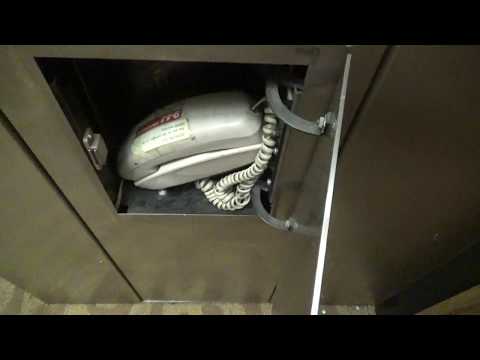 AMAZING Dover Classic Hydraulic Elevator @ Harbor Building, Landmark Resort, Egg Harbor, WI