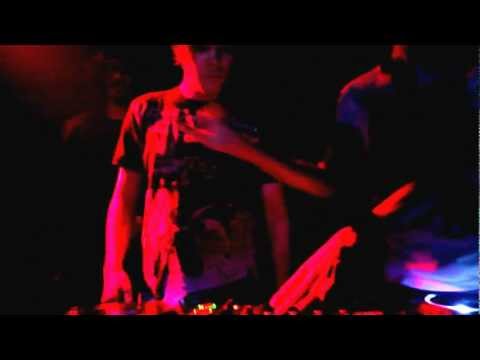 The Sneekers - "Doppler Beat" played by Jey&Jelzim @Bootshaus, Cologne (Loonyland)