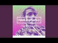 Caixa de Pandora / A Child Needs Love