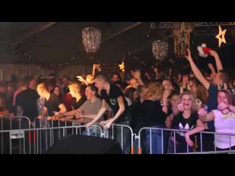 Mega kersttent Qautrabrass 2016 Music by Radical Redemption