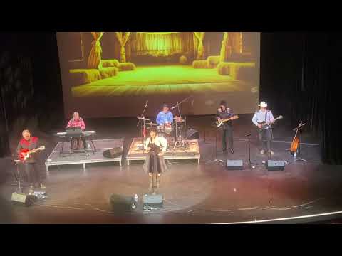 The Spirit of Patsy Cline performing Crazy
