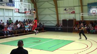 preview picture of video 'SSSP Chambretaud 83/77 Vineuil sports basket (05/10/2013)'