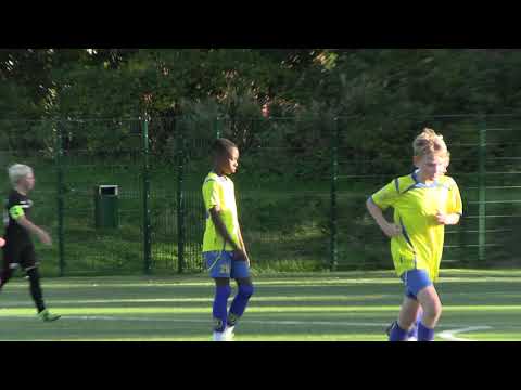 Gnistan/Keltainen 1- KäPa United