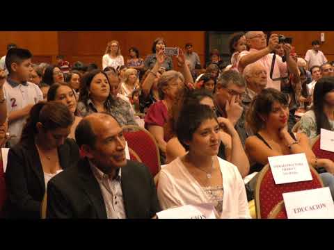 “Somos servidores públicos y nos validamos desde nuestro servicio a la comunidad”, dijo Urtubey