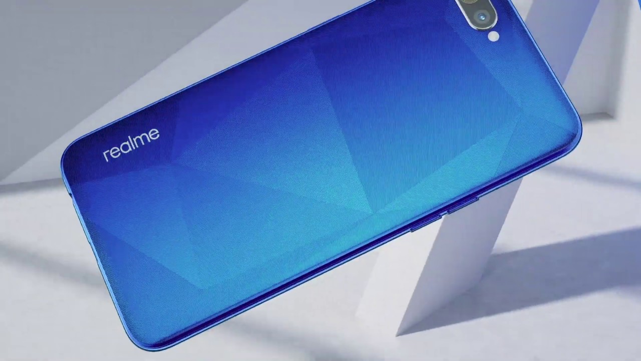 realme C2 2/32Gb (Diamond Black) video preview