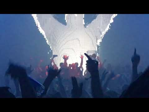 Sven Vath   dropping a bomb   Time Warp 2019