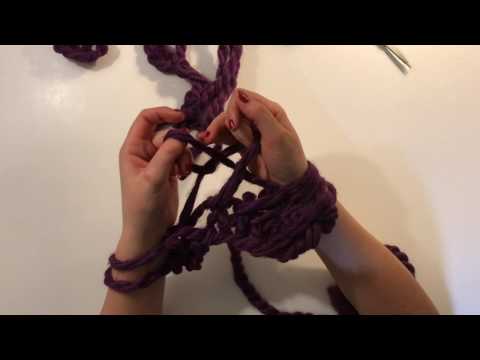 Arm Knitting - Infinity Scarf