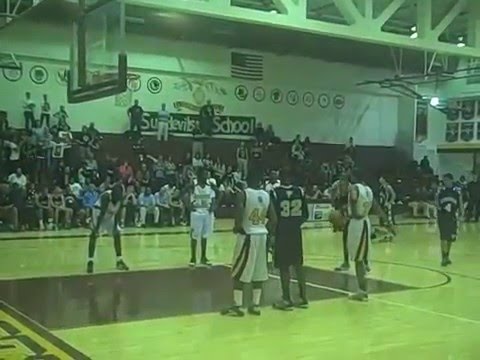 Foothill High School Sr. Roquemore Rocks The House for 44pts