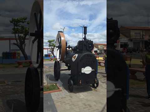 Locomotiva em São Miguel do Tapuio.