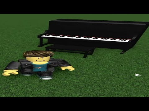 I played Wide Putin Song on ROBLOX PIANO!