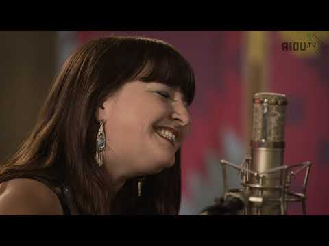 LEONIE EVANS: Live From The Jam Jar