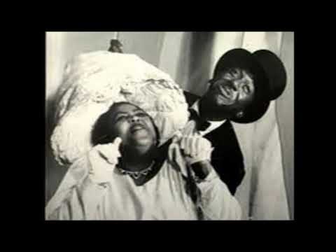 Lou and Ranny show (Jack fruit Tree and a Telegram)